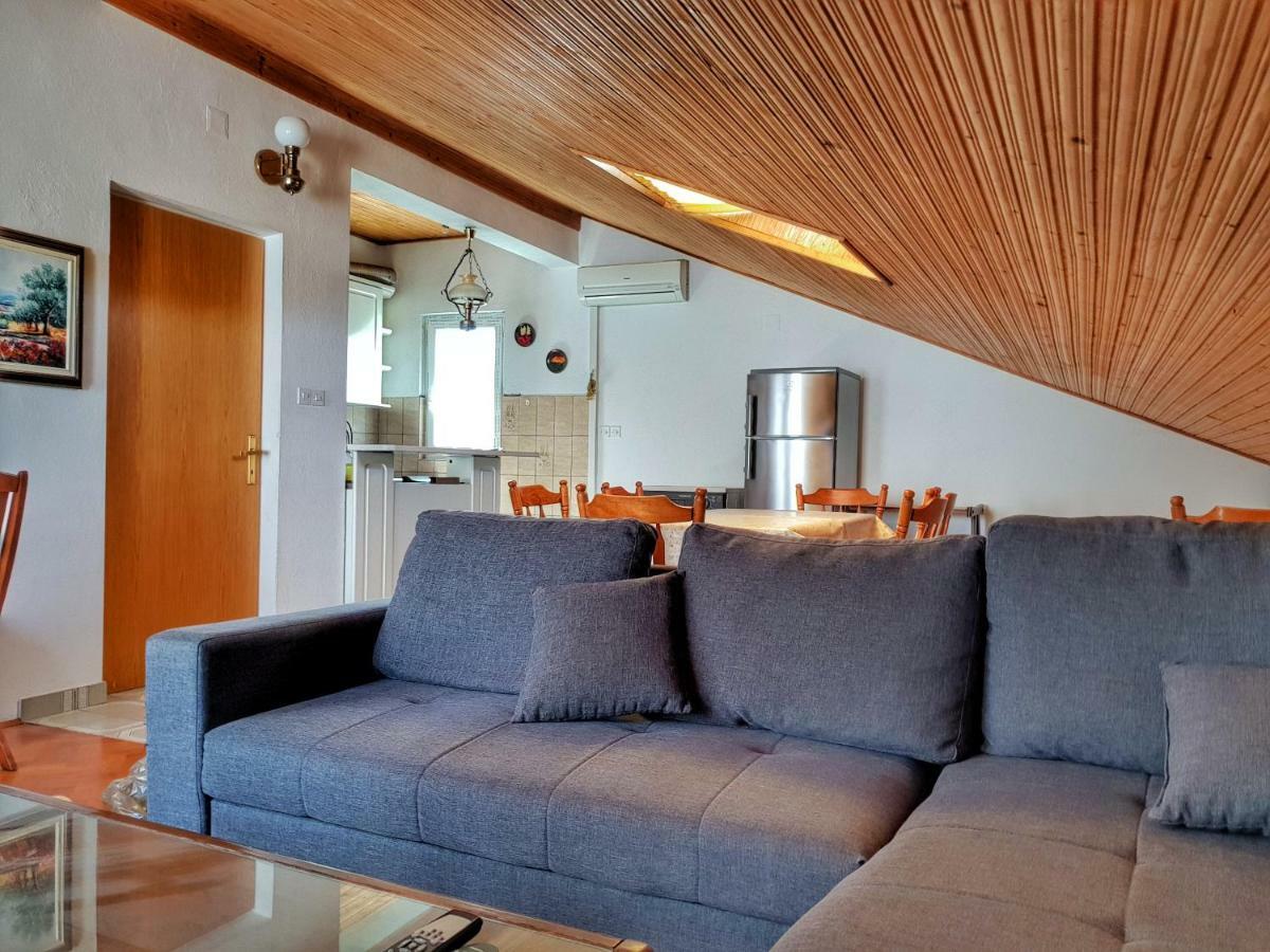 Apartments Ribaric Palit 外观 照片